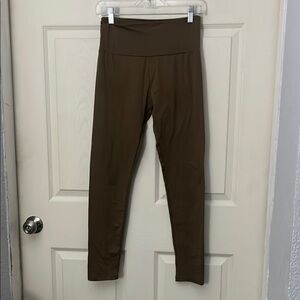 Brown High-Waisted Leggings